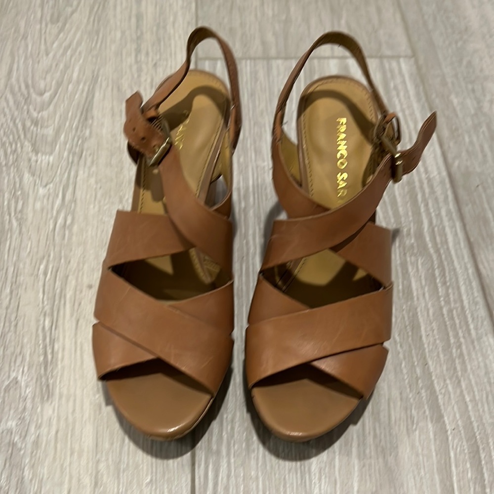 Platform heel women shoes